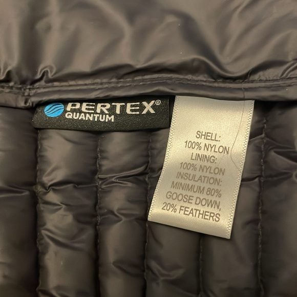 Alaskan Hardware Aniak Down Vest NWOT Size XL Duluth Trading Company - Picture 4 of 7